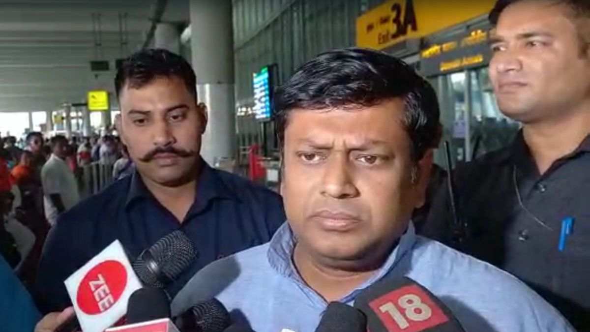 ত্রিপুরার ট্র্যাডিশান বদলেছি, বাংলাকেও বদলে দেব! ত্রিপুরার ট্র্যাডিশান বদলেছি, বাংলাকেও বদলে দেব!
