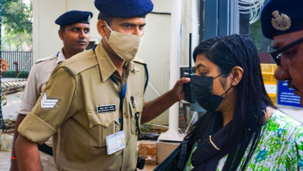 কেষ্টকে ভাঙতে সুকন্যাকেই কি হাতিয়ার করতে চলেছে ইডি? 