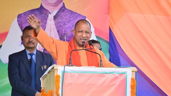 ছাত্রীদের বাড়িতে গিয়ে বোঝাবেন শিক্ষকরা