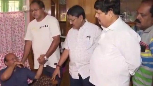  নিজের নিরাপত্তা ছাড়তে চান লজ্জিত অর্জুন 