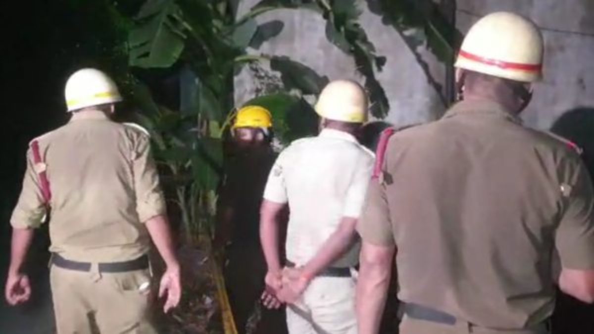 নদিয়ার তৃণমূল নেতার বাড়িতে বিস্ফোরণ, নদিয়ার তৃণমূল নেতার বাড়িতে বিস্ফোরণ,