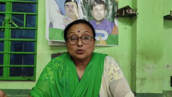 অধীর গড়ে তৃণমূলের মিছিলে বিজেপির পতাকা