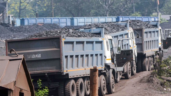  কোল ইন্ডিয়ায় অংশীদারিত্ব আরও কমাতে চায় মোদী সরকার, জারি বিজ্ঞপ্তি 