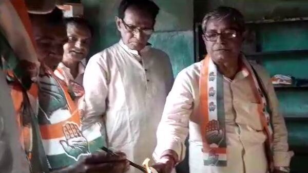 কলকাতা ফেরার পথে দুষ্কৃতী তাড়া, খুনের চেষ্টায় অভিযুক্ত তৃণমূল! বারুইপুর থানায় অভিযোগ দায়ের কংগ্রেস নেতার 