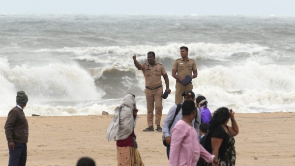 Cyclone Mocha: সাগরের বুকে কেন তৈরি হয় ঘূর্ণিঝড় Cyclone Mocha: সাগরের বুকে কেন তৈরি হয় ঘূর্ণিঝড়