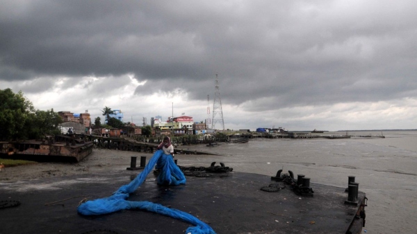 Cyclone Mocha: সাগরের বুকে কেন তৈরি হয় ঘূর্ণিঝড় Cyclone Mocha: সাগরের বুকে কেন তৈরি হয় ঘূর্ণিঝড়
