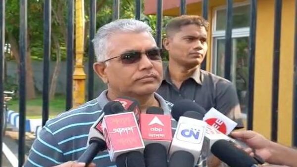 এবার অনেক কাকু-জেঠু বেরোবে! ক্ষেপে আছে সবাই, অভিষেককে নিশানা দিলীপ ঘোষের 