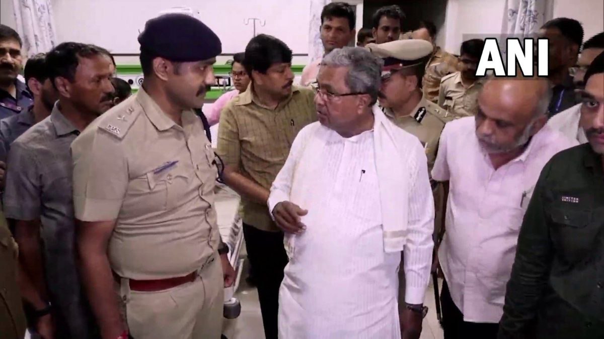 গাড়িতে আটকে মৃত্যু তরুণীর, শোকপ্রকাশ মুখ্যমন্ত্রী গাড়িতে আটকে মৃত্যু তরুণীর, শোকপ্রকাশ মুখ্যমন্ত্রী