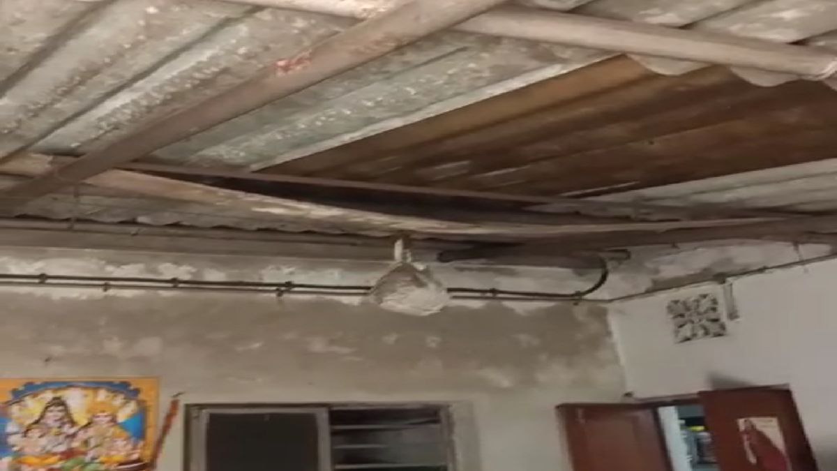মাঠকর্মীদের থাকার জায়গা মাঠকর্মীদের থাকার জায়গা