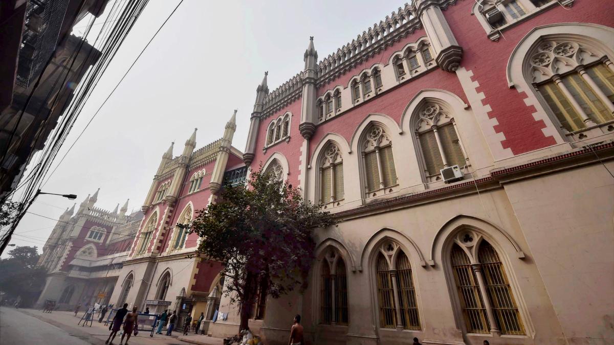 দাড়িভিটের ঘটনায় বিস্মিত হাইকোর্ট দাড়িভিটের ঘটনায় বিস্মিত হাইকোর্ট