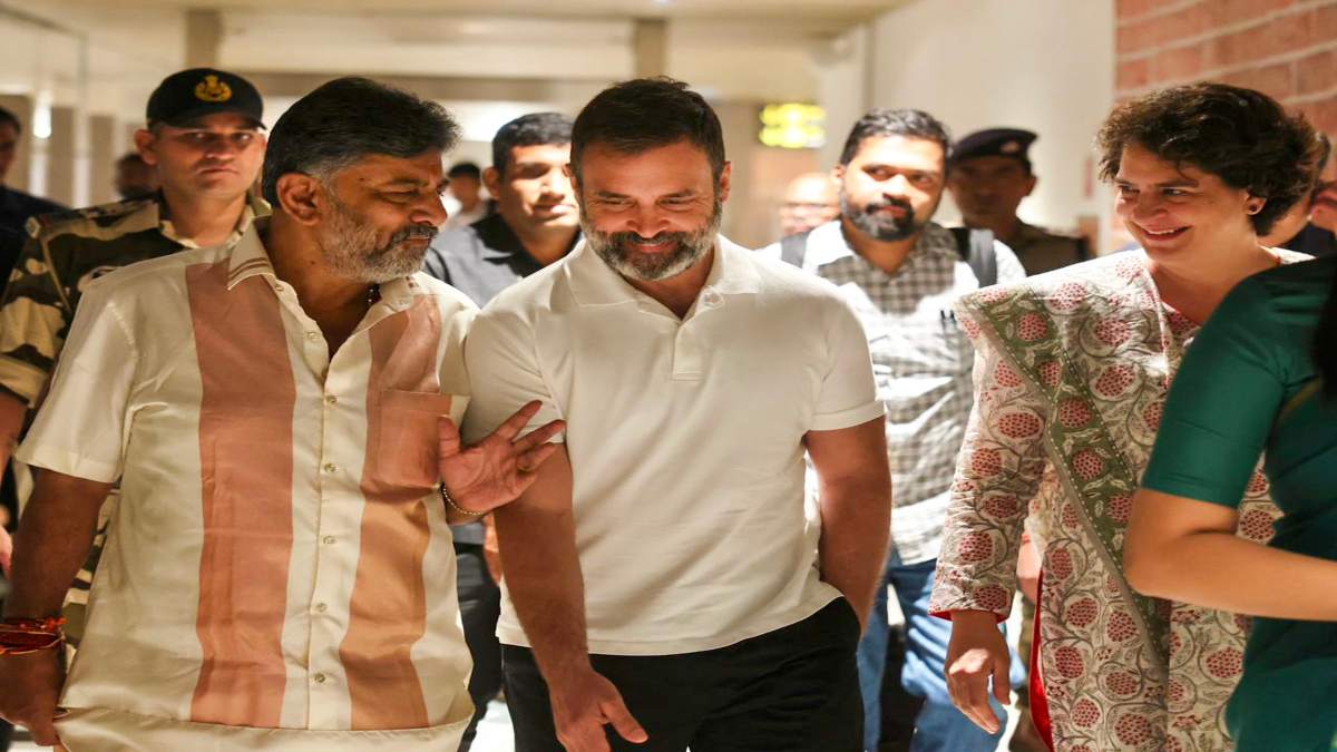 কর্নাটকের মঞ্চেও বিরোধী ঐক্যের ভবিষ্যৎ অনিশ্চিত কর্নাটকের মঞ্চেও বিরোধী ঐক্যের ভবিষ্যৎ অনিশ্চিত