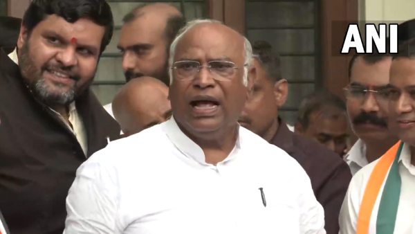 priyanka gandhi priyanka gandhi