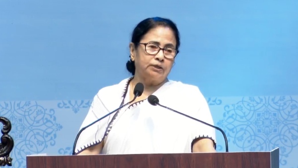 মাধ্যমিকে প্রথম কাটোয়ার দেবদত্তা মাজি