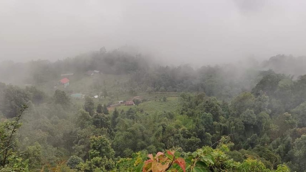  কালিম্পংয়ে মুলখারকা লেক