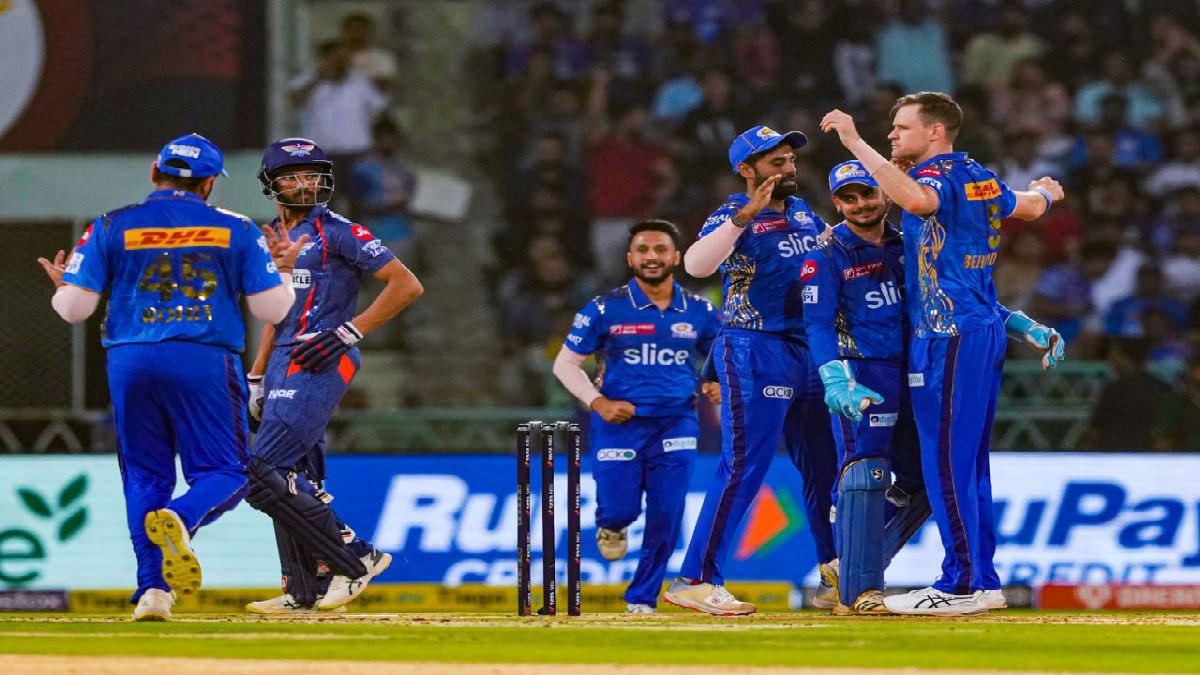 মুম্বই ইন্ডিয়ান্স মুম্বই ইন্ডিয়ান্স
