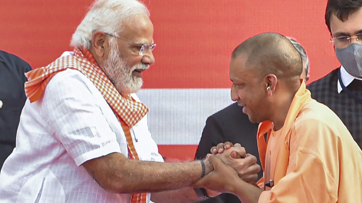 শিল্পের ক্ষেত্রে নয়া গন্তব্যের নাম উত্তর প্রদেশ। শিল্পের ক্ষেত্রে নয়া গন্তব্যের নাম উত্তর প্রদেশ।