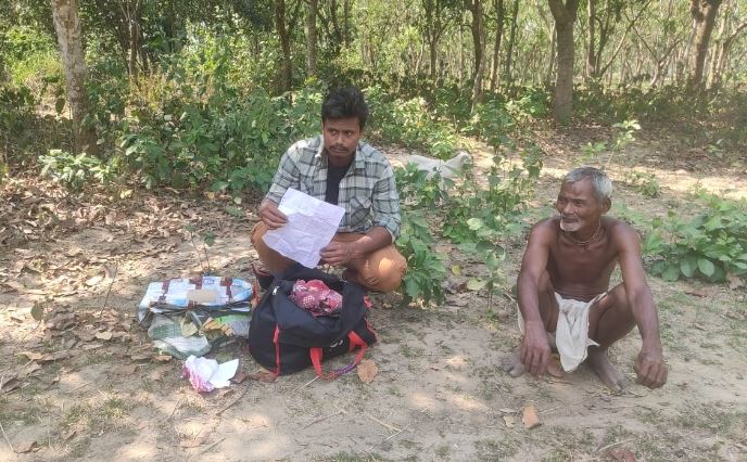 অ্যাম্বুল্যান্স না পেয়ে শিশুর দেহ ব্যাগে নিয়ে ফিরলেন বাবা! অমানবিক ঘটনায় কাঠগড়ায় উত্তরবঙ্গ মেডিক্যাল