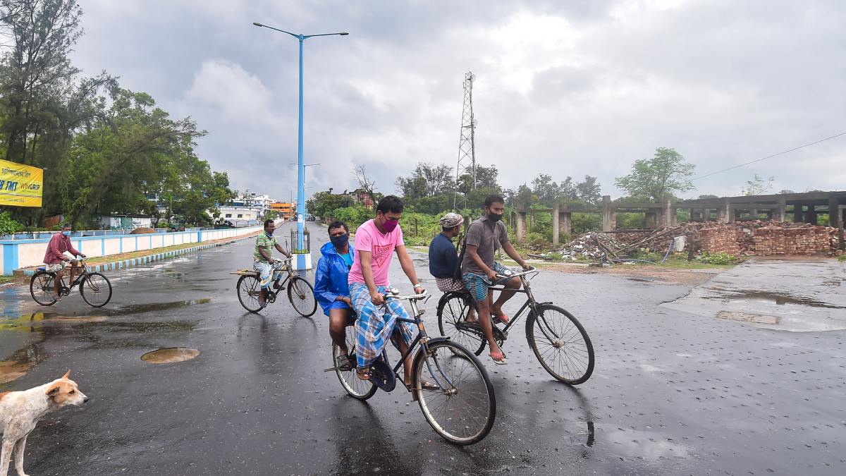 দিল্লিতে বৃষ্টি দিল্লিতে বৃষ্টি