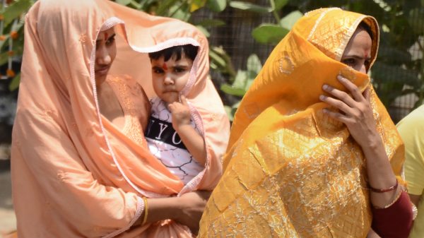 দুদিন বাংলার নয় জেলায় তাপপ্রবাহের সতর্কবার্তা