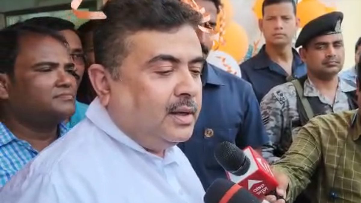 মমতার সঙ্গে নিজের তফাত বোঝালেন শুভেন্দু অধিকারী মমতার সঙ্গে নিজের তফাত বোঝালেন শুভেন্দু অধিকারী
