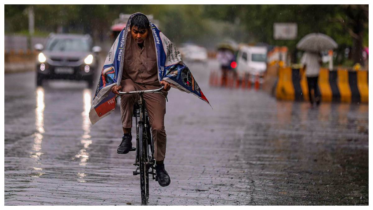 বাংলায় বর্ষা কবে, উত্তর ভারতেই বা বর্ষা কবে? মৌসুমী বায়ু নিয়ে সর্বশেষ আপডেট একনজরে বাংলায় বর্ষা কবে, উত্তর ভারতেই বা বর্ষা কবে? মৌসুমী বায়ু নিয়ে সর্বশেষ আপডেট একনজরে