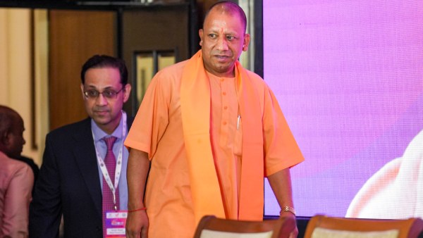 যোগী আদিত্যনাথের যোগী আদিত্যনাথের