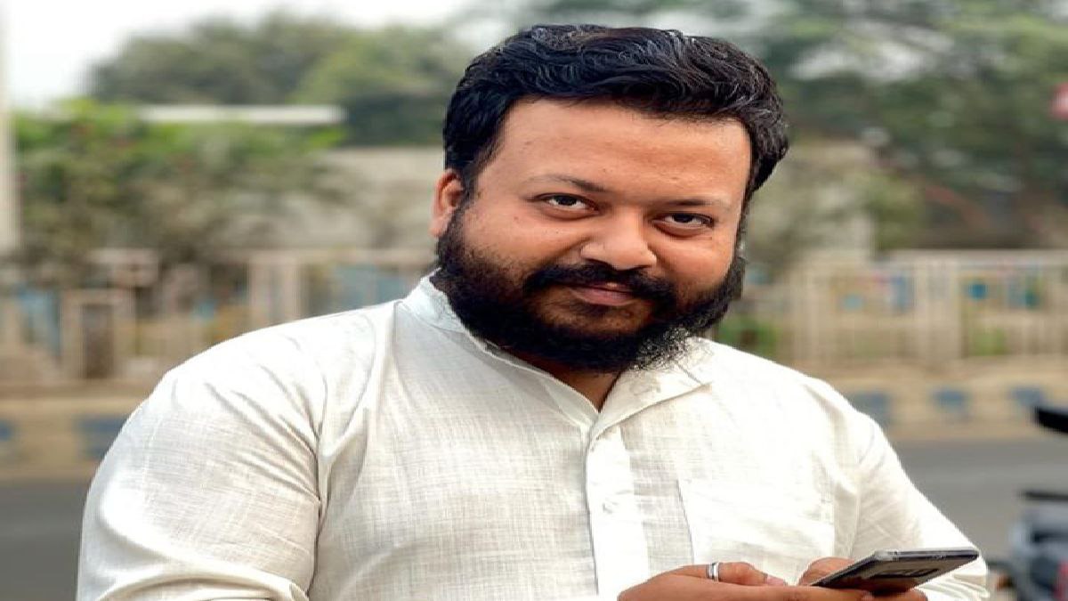 অনিন্দ্য ইউটিউবার