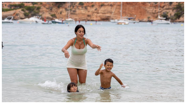 জর্জিনা জর্জিনা