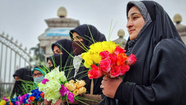 image of girls wearing abaya 