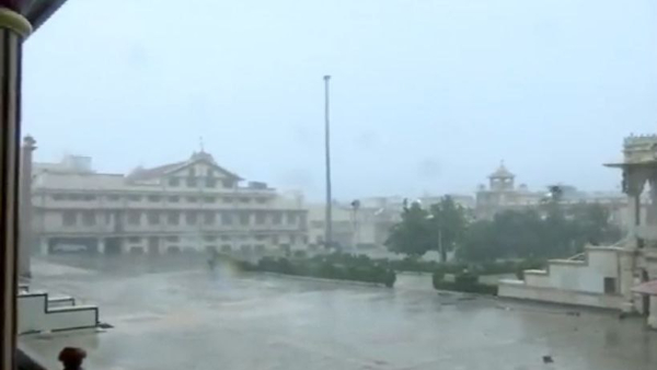 ঘূর্ণিঝড় বিপর্যয় ঘূর্ণিঝড় বিপর্যয়