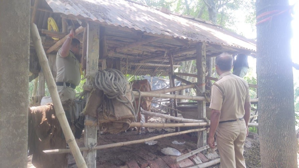 পূর্বস্থলীতে বোমা উদ্ধার পূর্বস্থলীতে বোমা উদ্ধার