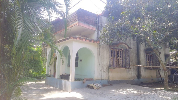 পূর্বস্থলীতে বোমা উদ্ধার পূর্বস্থলীতে বোমা উদ্ধার