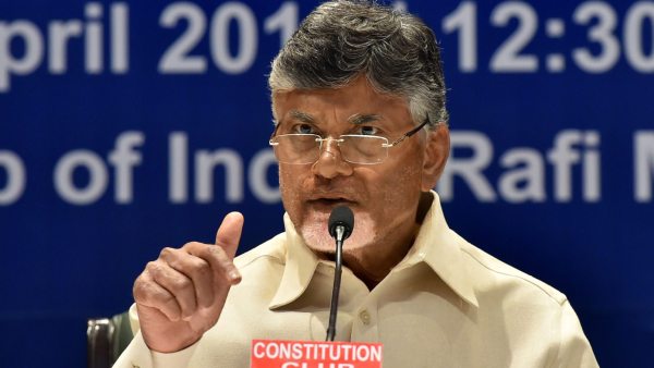 ২০২৪-র আগে শাহ-চন্দ্রবাবু নাইডু বৈঠক ২০২৪-র আগে শাহ-চন্দ্রবাবু নাইডু বৈঠক