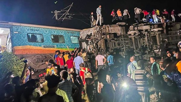 image of train accident