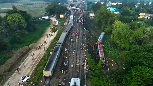 করমণ্ডল এক্সপ্রেস