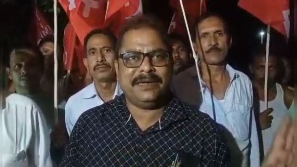 মালদহে তৃণমূল ছেড়ে সিপিএমে, হাওড়ায় কংগ্রেসে