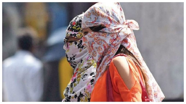 Heat Wave: পশ্চিমবঙ্গে তাপপ্রবাহের দহন জ্বালা এখনই শেষ নয়! সতর্কবার্তা আবহাওয়া দফতরের Heat Wave: পশ্চিমবঙ্গে তাপপ্রবাহের দহন জ্বালা এখনই শেষ নয়! সতর্কবার্তা আবহাওয়া দফতরের