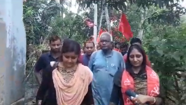 মীনাক্ষী মুখোপাধ্যায় মীনাক্ষী মুখোপাধ্যায়