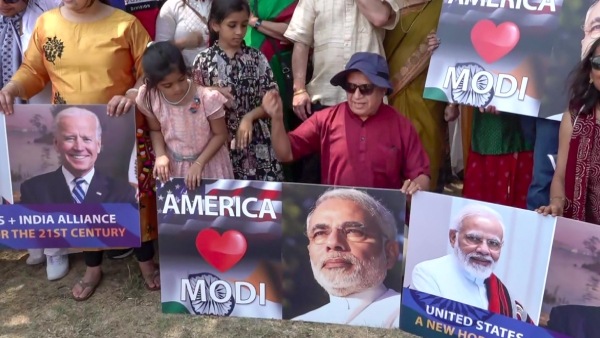 image of modi supporters in usa