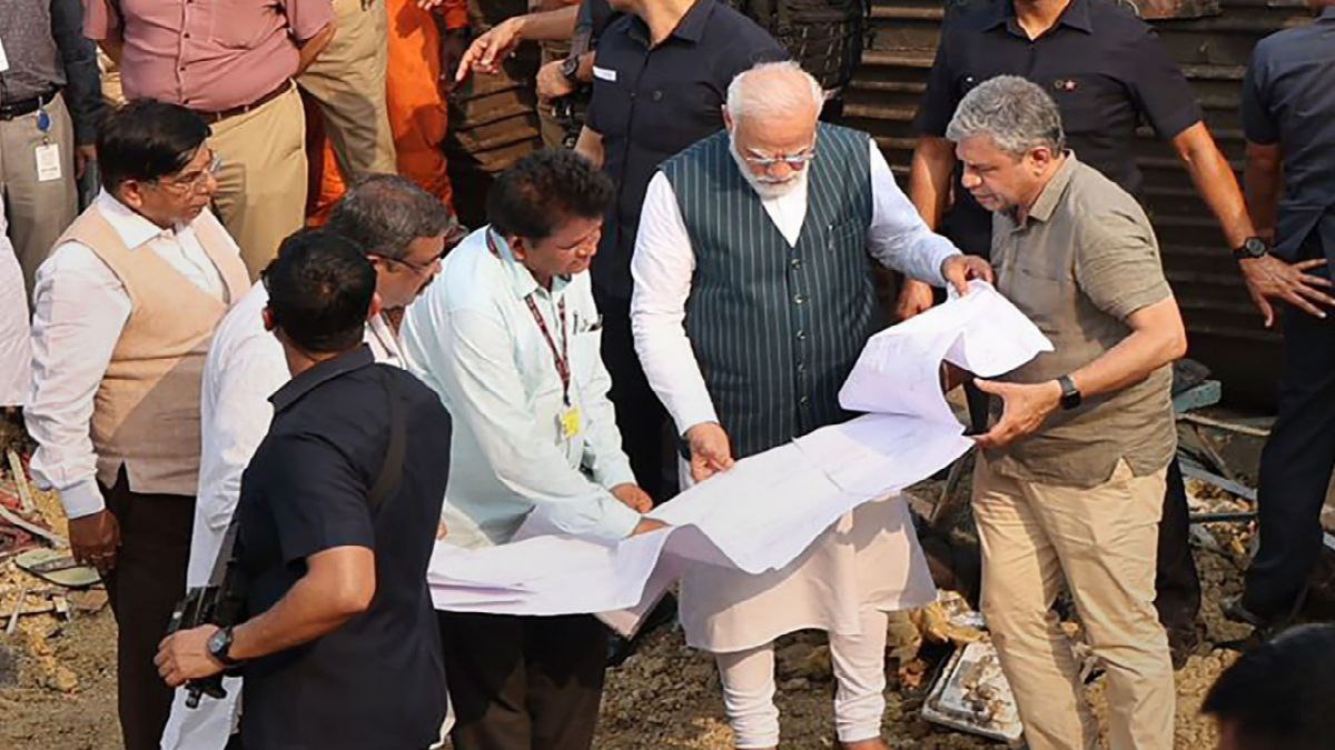 মোদী রেলমন্ত্রী