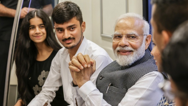 নরেন্দ্র মোদীর হুল দিবসের টুইট