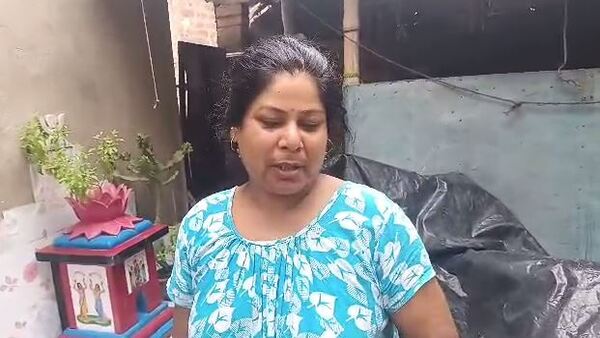 তৃণমূলের বিরুদ্ধে পোস্টার তৃণমূলের বিরুদ্ধে পোস্টার