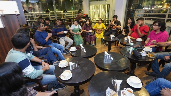 ১০ টাকার হরেক মাল বলেই মীরের ভিডিও-তে ভাইরাল!