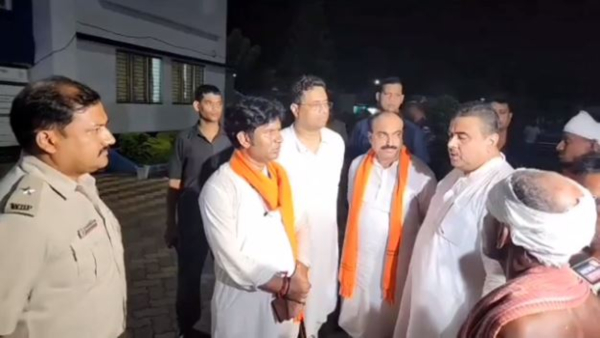 শুভেন্দুর সভায় যাওয়ায় ৫ কর্মীকে মার