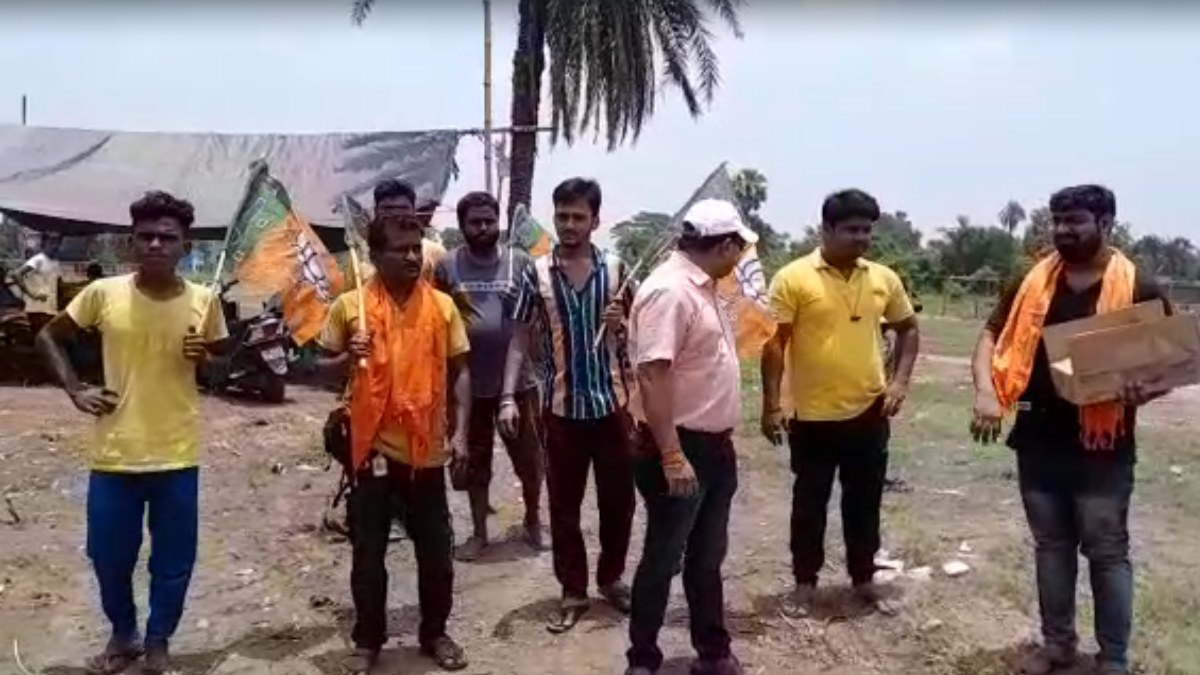 তৃণমূলের নবজোয়ার কর্মসূচির তদারকিতে বিজেপি তৃণমূলের নবজোয়ার কর্মসূচির তদারকিতে বিজেপি