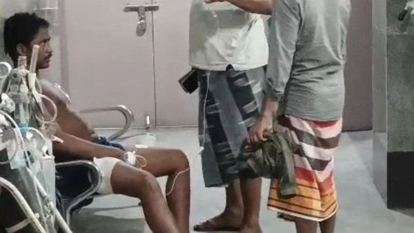 ডোমকলে গুলিবিদ্ধ তৃণমূল কর্মী ডোমকলে গুলিবিদ্ধ তৃণমূল কর্মী