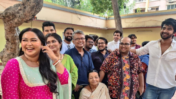 কোন দিকে মোড় নেবে ধারাবাহিকের গল্প? কোন দিকে মোড় নেবে ধারাবাহিকের গল্প?