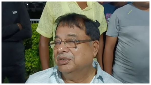 উদয়ন গুহ উদয়ন গুহ