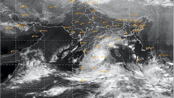 বঙ্গোপসাগরের ঘূর্ণাবর্ত পরিণত হবে নিম্নচাপে, সতর্কতা জারি