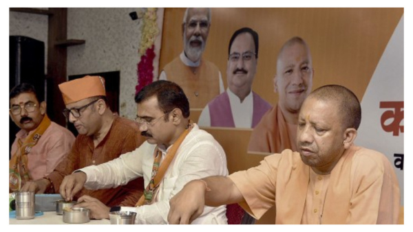 কেন্দ্রের সিদ্ধান্তের প্রশংসায় যোগী আদিত্যনাথ